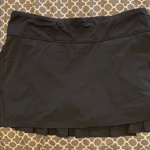 Lululemon Black Skirt size 6